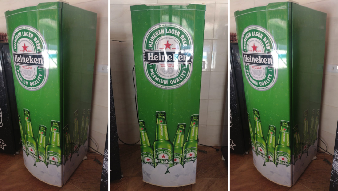 Envelopamento de Geladeira com Adesivo Heineken